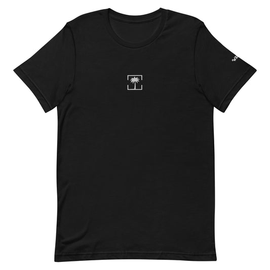 Waiira Essentials Black T-Shirt unisex